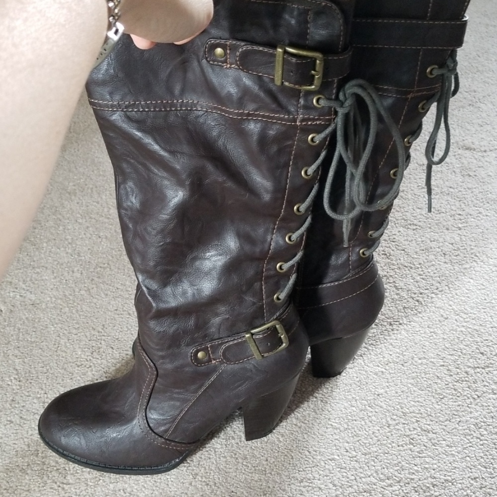 Brown boots